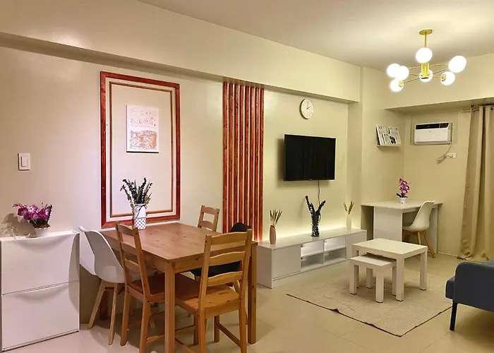 Elegant Bgc With View Apartment *