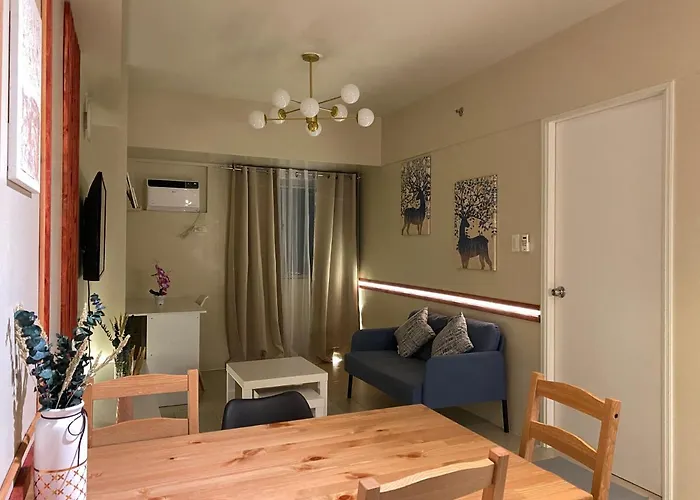Elegant Bgc With View Apartment