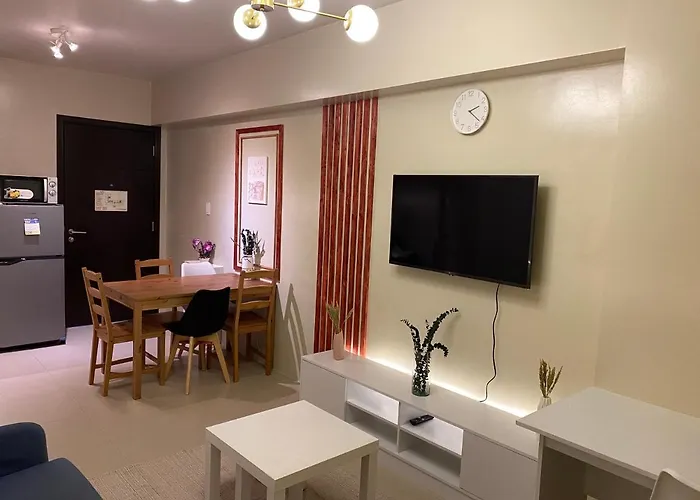 Elegant Bgc With View Apartment