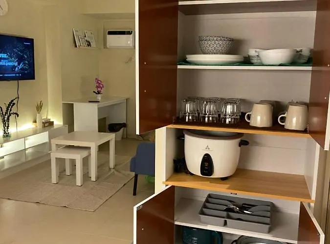 Apartment Elegant Bgc With View *