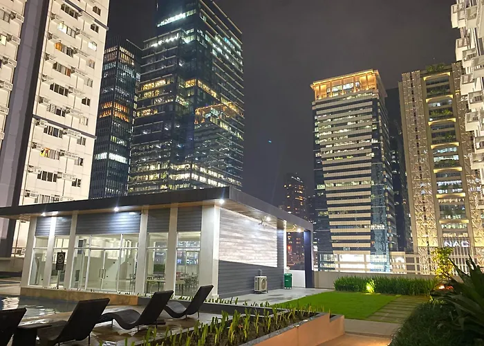 Apartment Elegant Bgc With View *